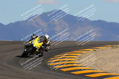 media/Oct-09-2022-SoCal Trackdays (Sun) [[95640aeeb6]]/Turn 12 (140pm)/